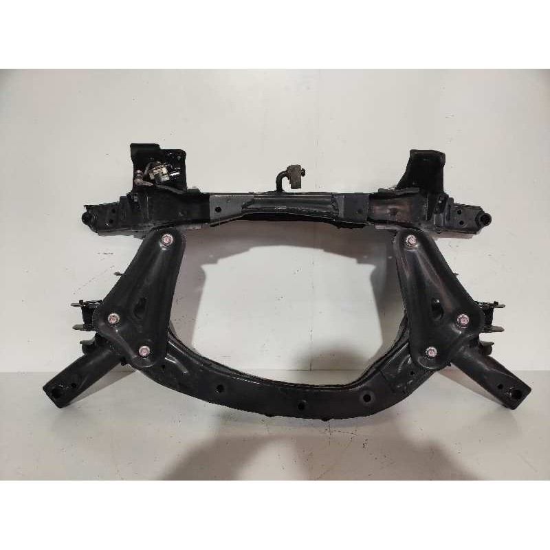 Recambio de puente trasero para toyota rav 4 advance hybrid referencia OEM IAM  CUNA TRASERA 