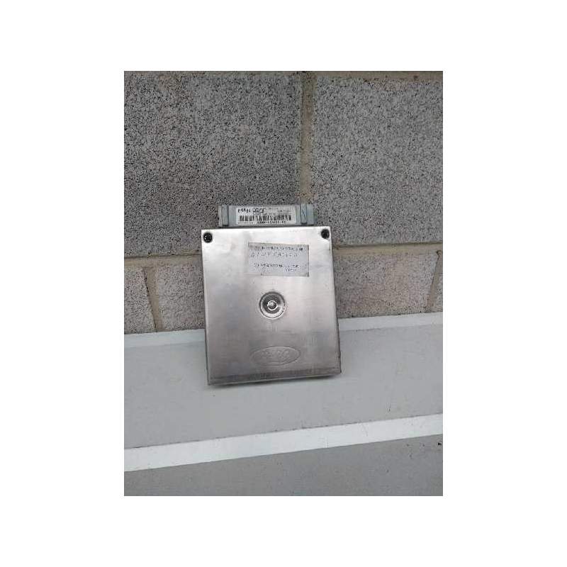 Recambio de centralita motor uce para ford sierra berlina 2.0 cat referencia OEM IAM 88BB12A650AC 8BAC 