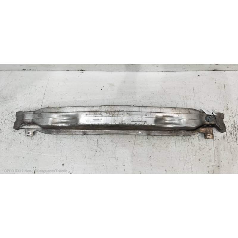 Recambio de refuerzo paragolpes delantero para audi a6 avant (4f5) 3.0 tdi quattro (171kw) referencia OEM IAM   