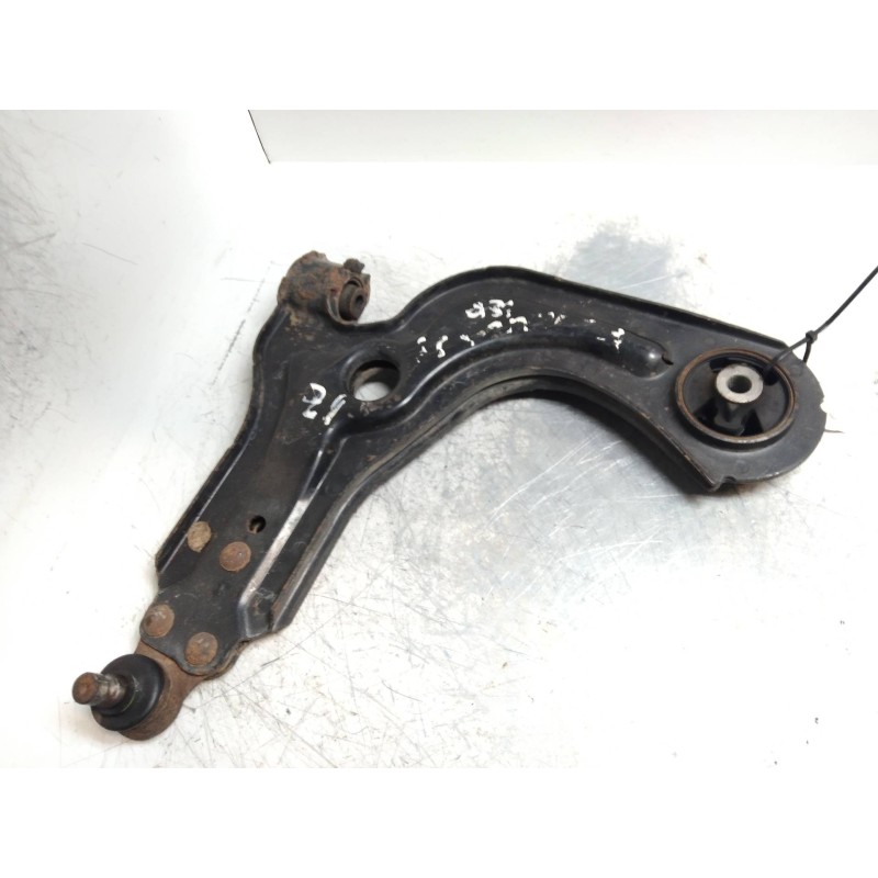 Recambio de brazo suspension inferior delantero izquierdo para ford fiesta courier furg. referencia OEM IAM   