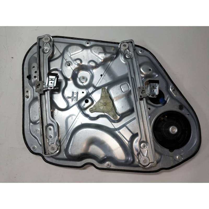 Recambio de elevalunas delantero derecho para kia venga 1.4 crdi cat referencia OEM IAM 824601P000  5P