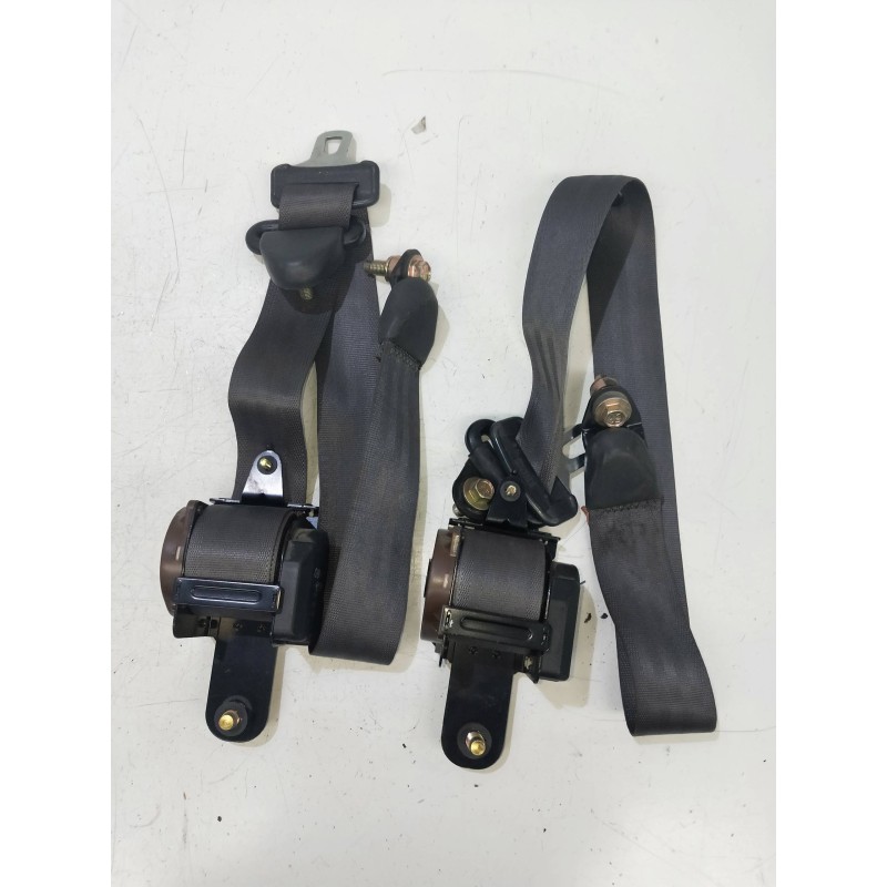 Recambio de juego cinturones trasero para peugeot 205 berlina 205 gl referencia OEM IAM   5P