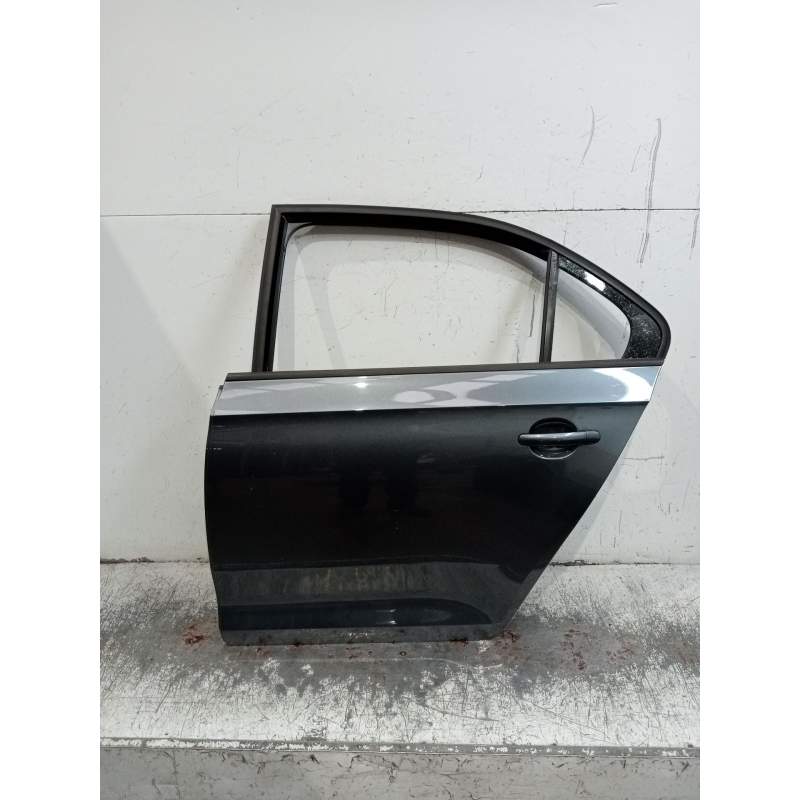 Recambio de puerta trasera izquierda para seat toledo iv (kg3) 1.6 tdi referencia OEM IAM  5P 2012
