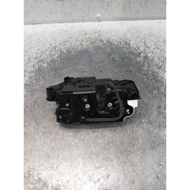 Recambio de motor cierre centralizado trasero derecho para volkswagen tiguan (5n2) referencia OEM IAM 5N1837016E  5P