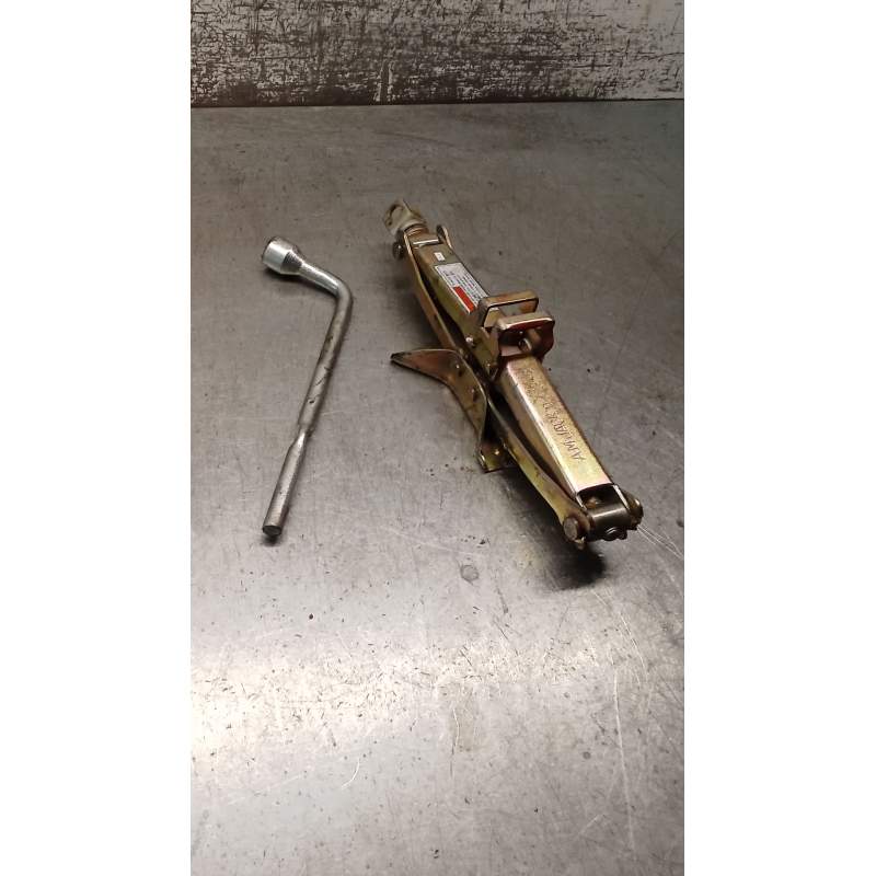 Recambio de gato para suzuki alto vi (ff, ha24_) 1.1 (rf410) referencia OEM IAM   2002
