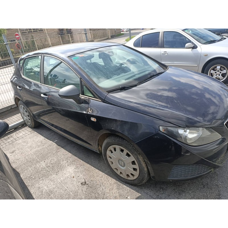 seat ibiza (6j5) del año 2010