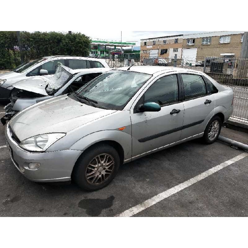 ford focus berlina (cak) del año 1999