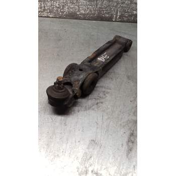 BRAZO SUSPENSION INFERIOR DELANTERO DERECHO 11G 2002