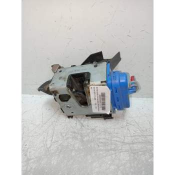 MOTOR CIERRE CENTRALIZADO TRASERO DERECHO 4D0839016D 4P