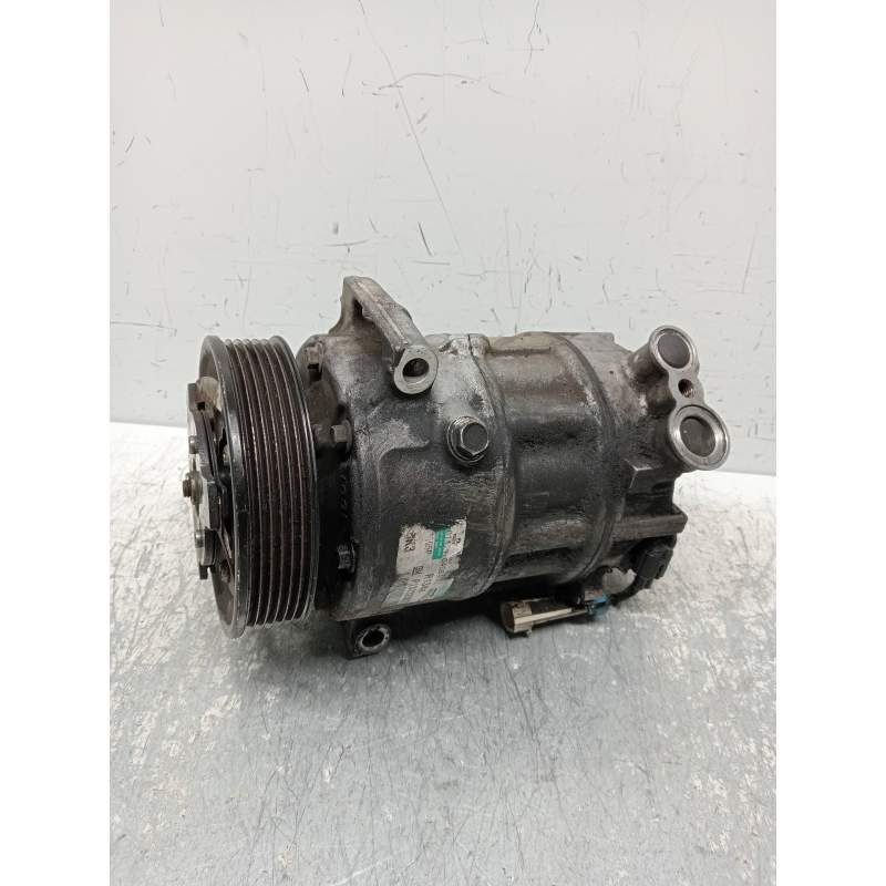 Recambio de compresor aire acondicionado para opel insignia sports tourer cosmo referencia OEM IAM P13232307  2008