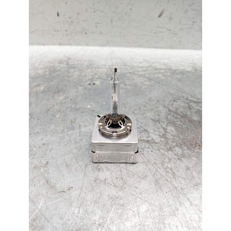 Recambio de bombillas para mercedes-benz clase c (w206) c 220 d referencia OEM IAM D3S42403  