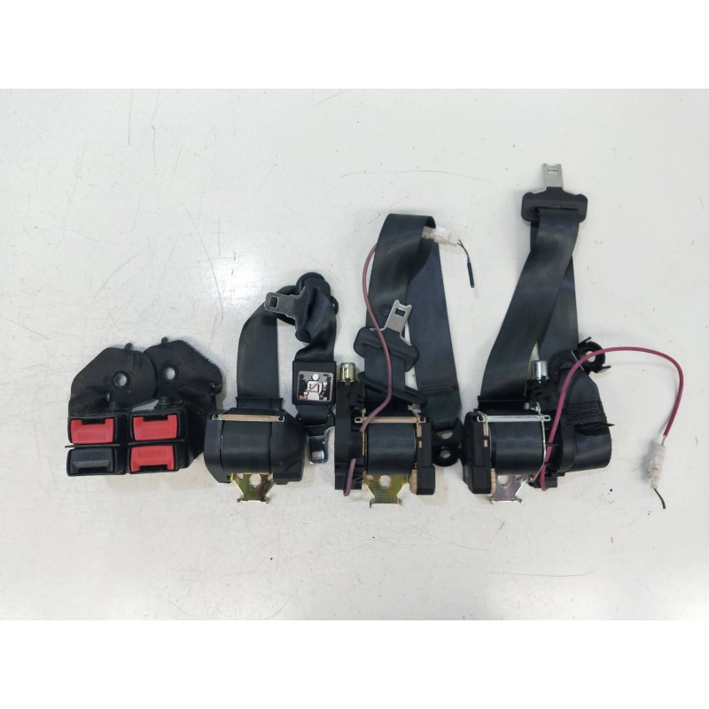 Recambio de juego cinturones delantero para renault clio ii fase ii (b/cb0) 1.5 dci diesel referencia OEM IAM   5P