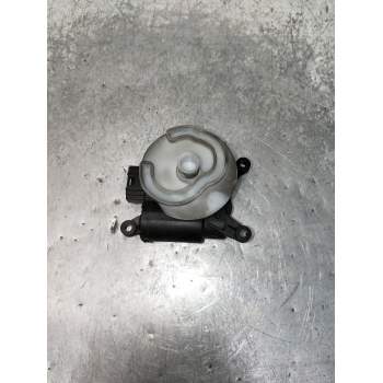 MOTOR APERTURA TRAMPILLAS CLIMATIZADOR 5Q0907511L T915266A 2015
