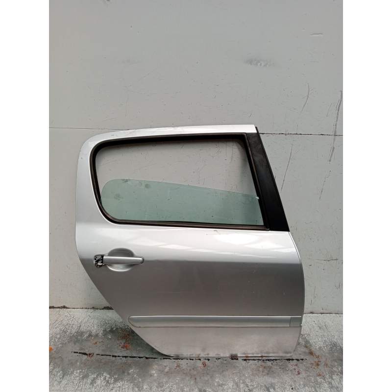 Recambio de puerta trasera derecha para peugeot 307 (3a/c) 1.6 16v referencia OEM IAM  5P 2005
