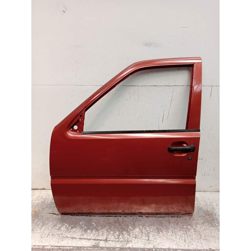 Recambio de puerta delantera izquierda para nissan terrano ii (r20) 2.7 td 4wd referencia OEM IAM   1993