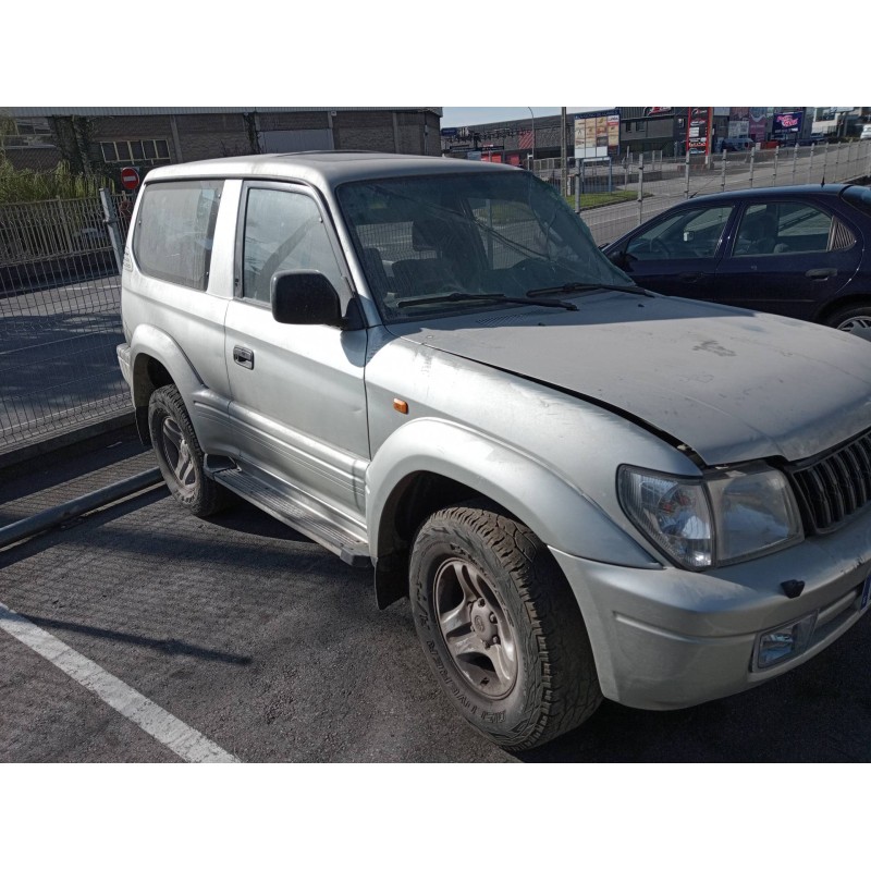 toyota land cruiser (j9) del año 2000