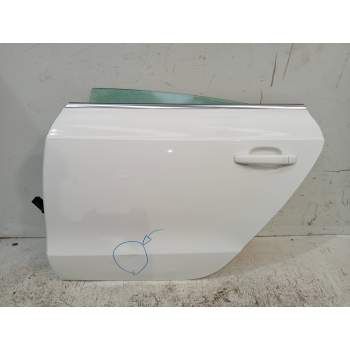 PUERTA TRASERA IZQUIERDA 5P