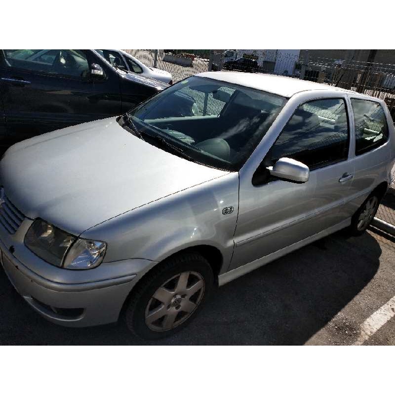 volkswagen polo berlina (6n2) del año 2001