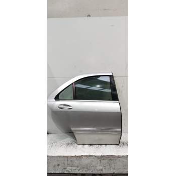 PUERTA TRASERA DERECHA 4P