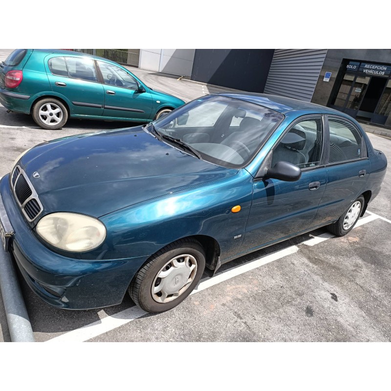 daewoo lanos del año 1999