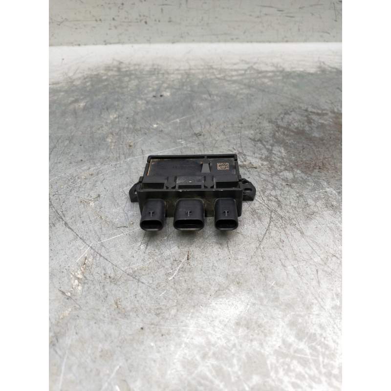 Recambio de modulo electronico para mercedes-benz clase c (w206) c 220 d referencia OEM IAM A2239052000  