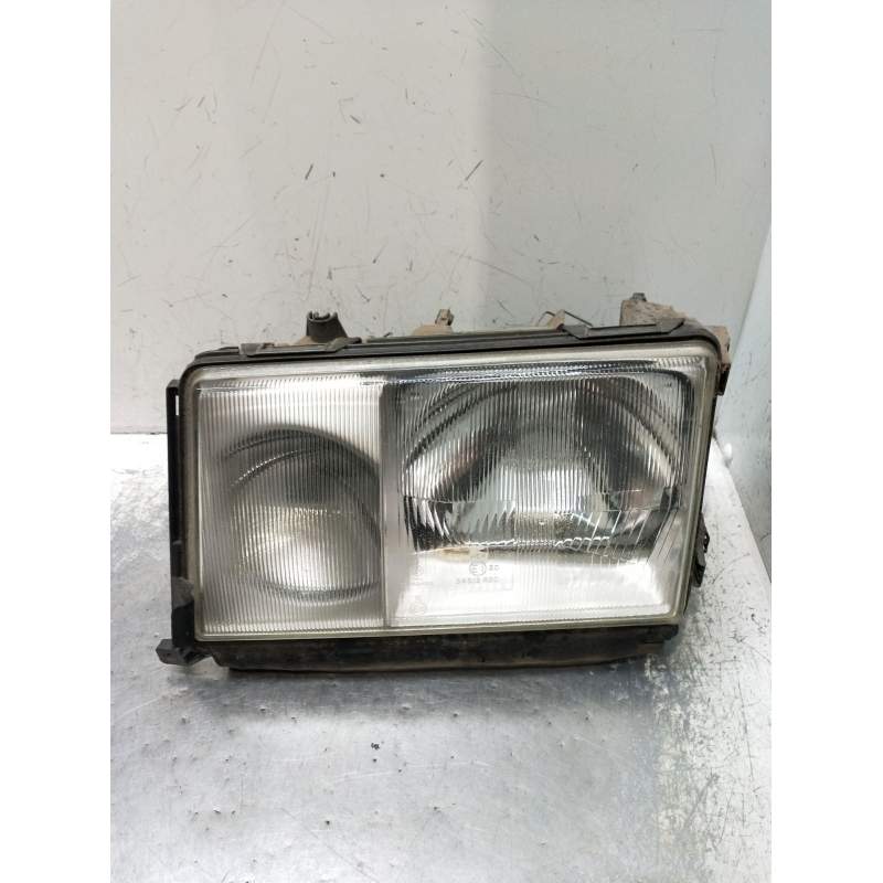 Recambio de faro izquierdo para mercedes-benz clase e (w124) berlina referencia OEM IAM   1989