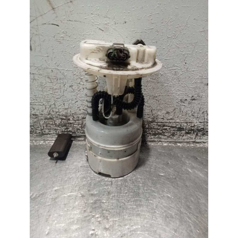 Recambio de bomba combustible para renault clio iii exception referencia OEM IAM  12G 2005