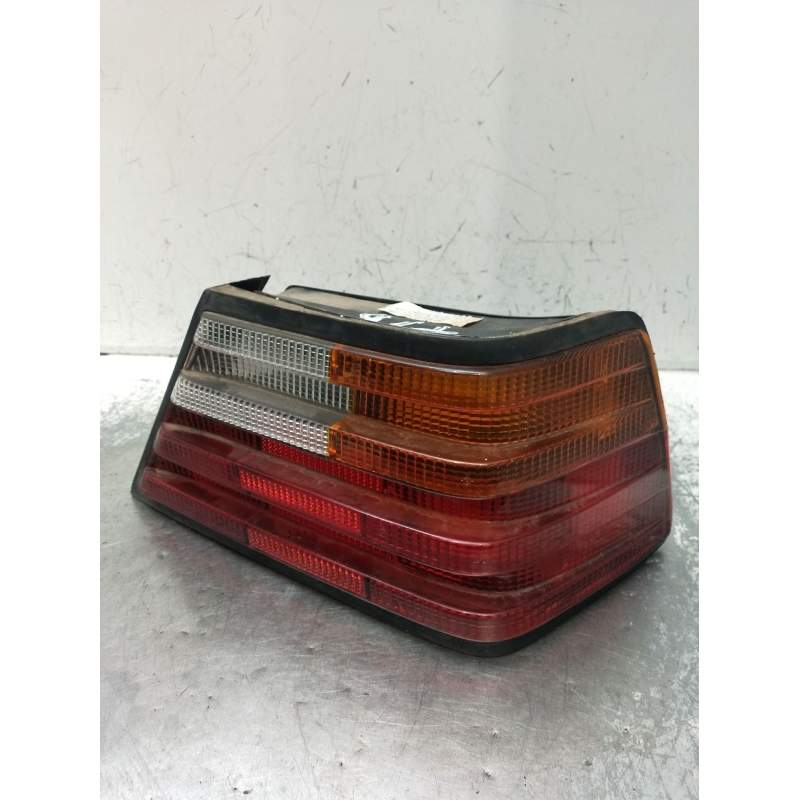 Recambio de piloto trasero derecho para mercedes-benz clase e (w124) berlina referencia OEM IAM 12482014 2VP00468602 1989