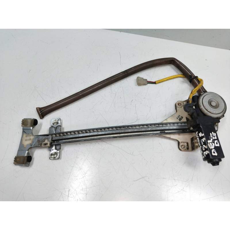 Recambio de elevalunas delantero derecho para mazda 323 berlina (bg) referencia OEM IAM   5P