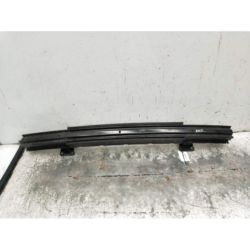 Recambio de refuerzo paragolpes delantero para land rover range rover sport v6 td s referencia OEM IAM   2010