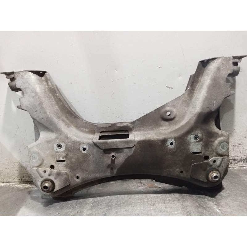 Recambio de puente delantero para renault clio iii exception referencia OEM IAM   CUNA