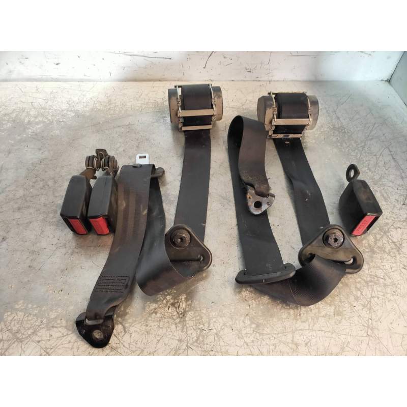 Recambio de juego cinturones trasero para mercedes-benz citan (w415) combi 109 cdi lang (a2) (415703) referencia OEM IAM   