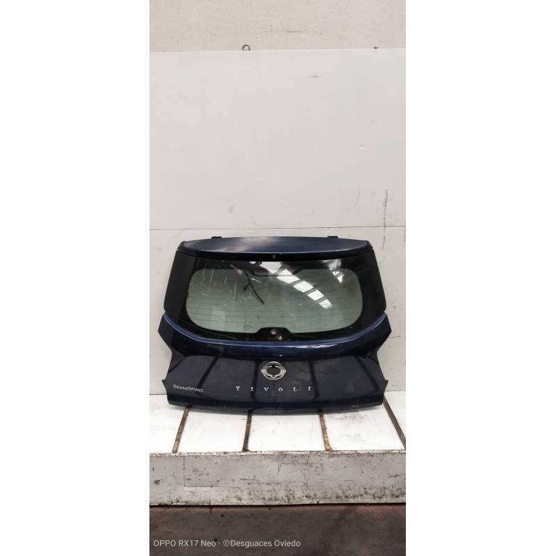 Recambio de porton trasero para ssangyong tivoli crystal 4x2 referencia OEM IAM  5P 