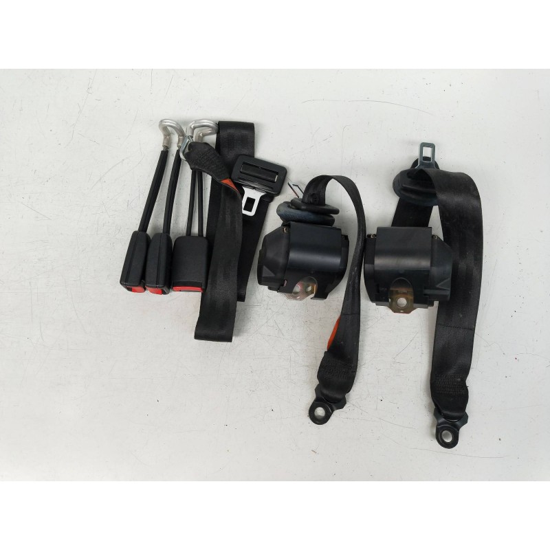 Recambio de juego cinturones trasero para volkswagen polo berlina (6n1) 1.4 referencia OEM IAM   5P