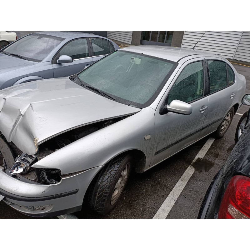 seat toledo (1m2) del año 2000