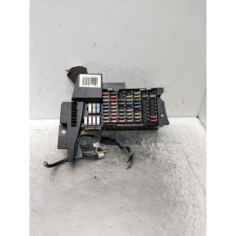 Recambio de caja reles / fusibles para mercedes-benz clase b (w245) referencia OEM IAM 1695451740 200CDI 2008