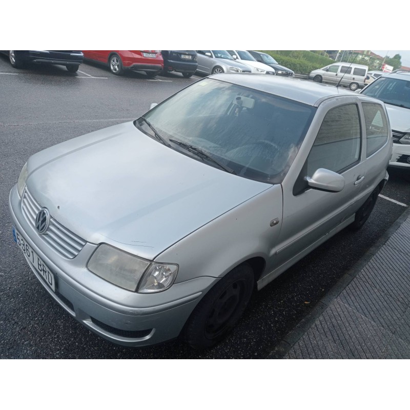 volkswagen polo berlina (6n2) del año 2001