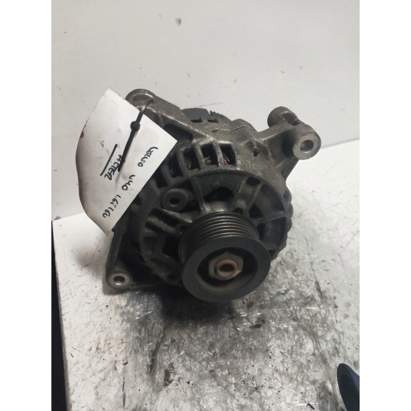 Recambio de alternador para volvo v40 familiar 1.6 referencia OEM IAM 0123315021  