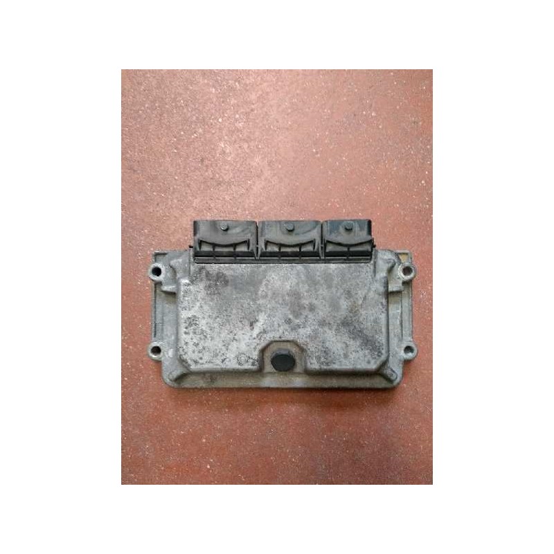 Recambio de centralita motor uce para peugeot 106 (s2) xn d referencia OEM IAM 0281001339 9630059880 