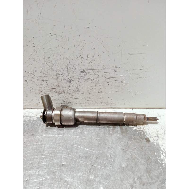 Recambio de inyector para mercedes-benz clase b (w245) referencia OEM IAM A6480700787 BOSCH 2008