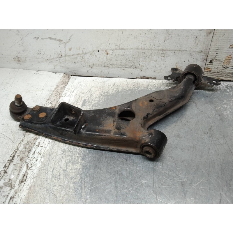 Recambio de brazo suspension inferior delantero derecho para chevrolet evanda cdx referencia OEM IAM   