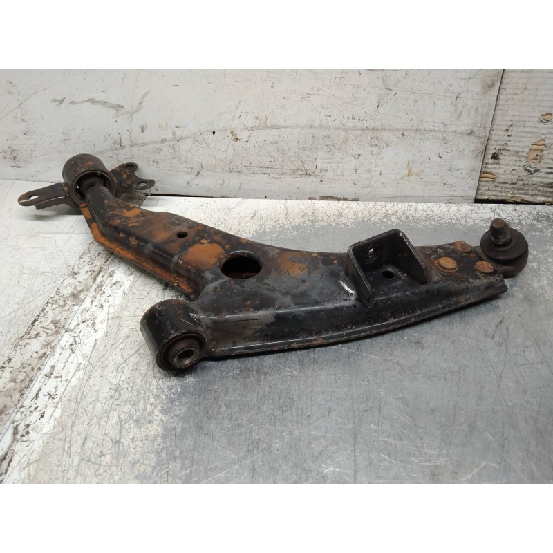 Recambio de brazo suspension inferior delantero izquierdo para chevrolet evanda cdx referencia OEM IAM   