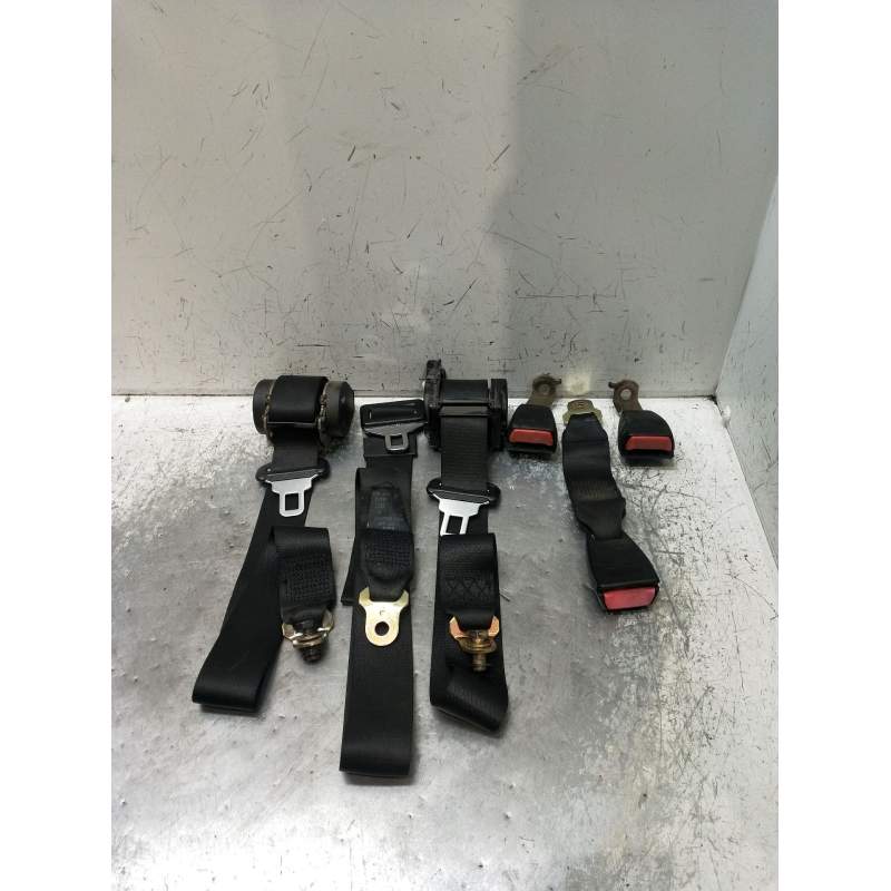 Recambio de juego cinturones trasero para bmw 3 (e36) 318 i referencia OEM IAM  4P 1990