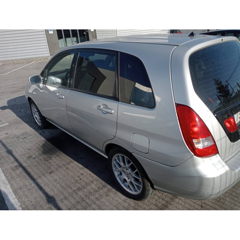 suzuki liana rh (er) del año 2002