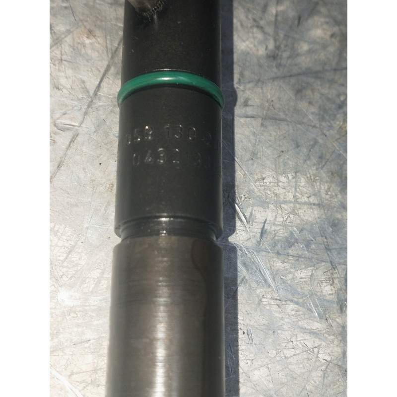 Recambio de inyector para audi a6 avant (4b5) 2.5 tdi quattro referencia OEM IAM 0432133836 059130201E 