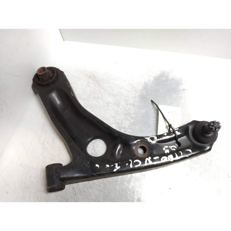 Recambio de brazo suspension inferior delantero izquierdo para citroën c1 1.0 cat (384f) referencia OEM IAM   
