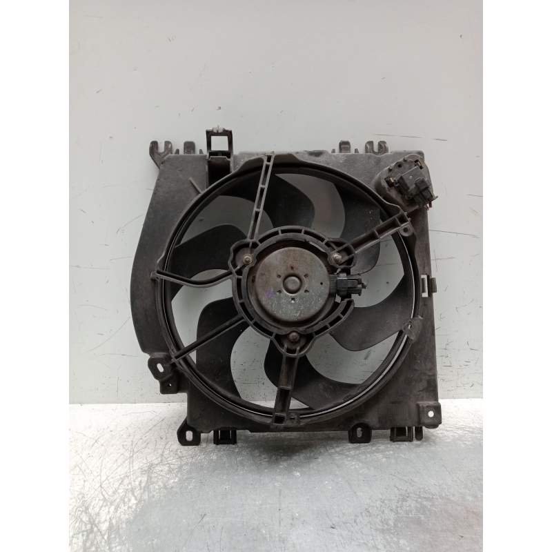 Recambio de electroventilador para nissan micra iii (k12) 1.5 dci referencia OEM IAM 1831441000 8200135167 