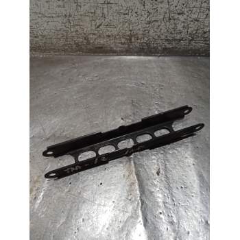 BRAZO SUSPENSION INFERIOR TRASERO IZQUIERDO ANTERIOR 20DCI 2009