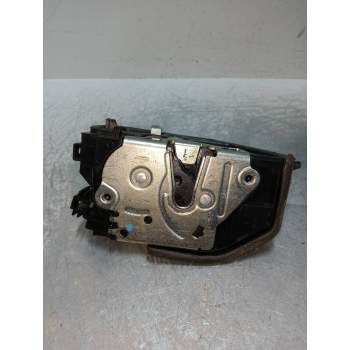 MOTOR CIERRE CENTRALIZADO TRASERO DERECHO 7167076 4P
