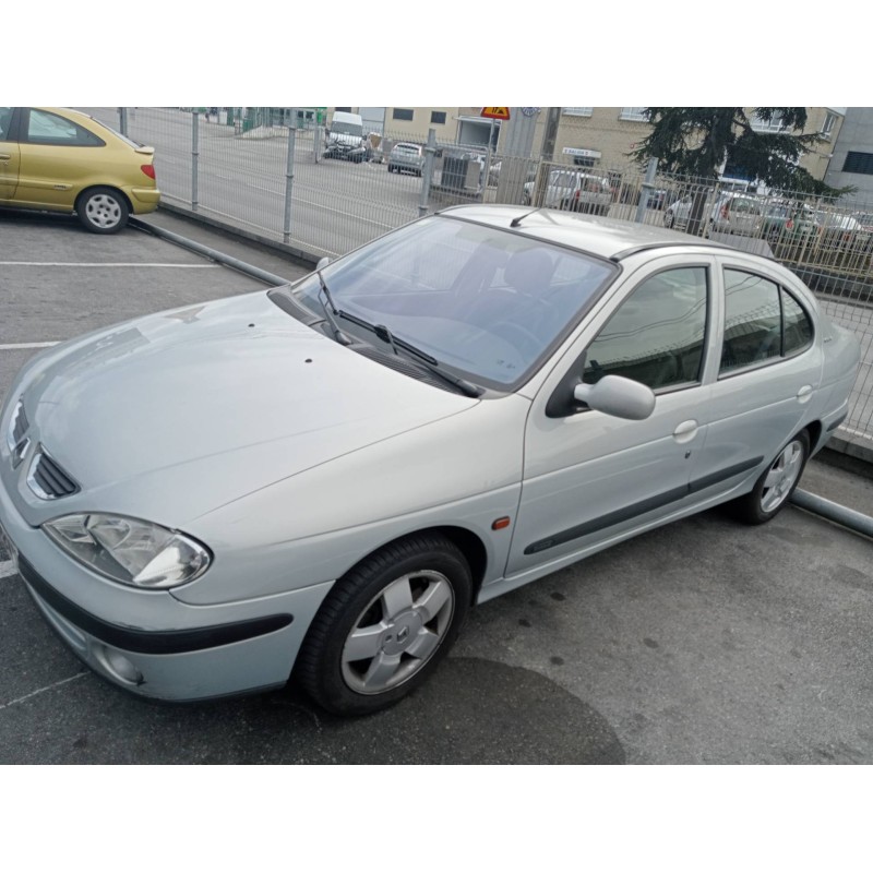 renault megane i fase 2 classic (la..) del año 2002